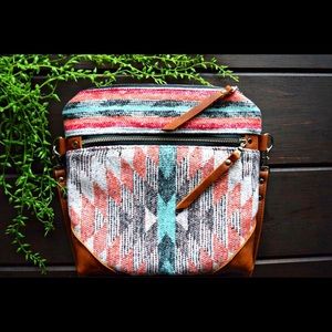Woven double zipper crossbody